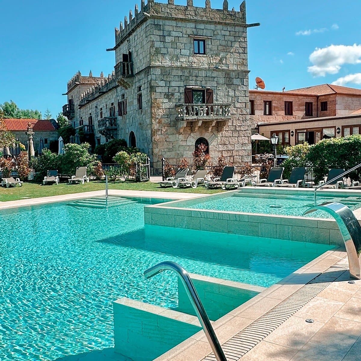 Fincas con jardín y piscina